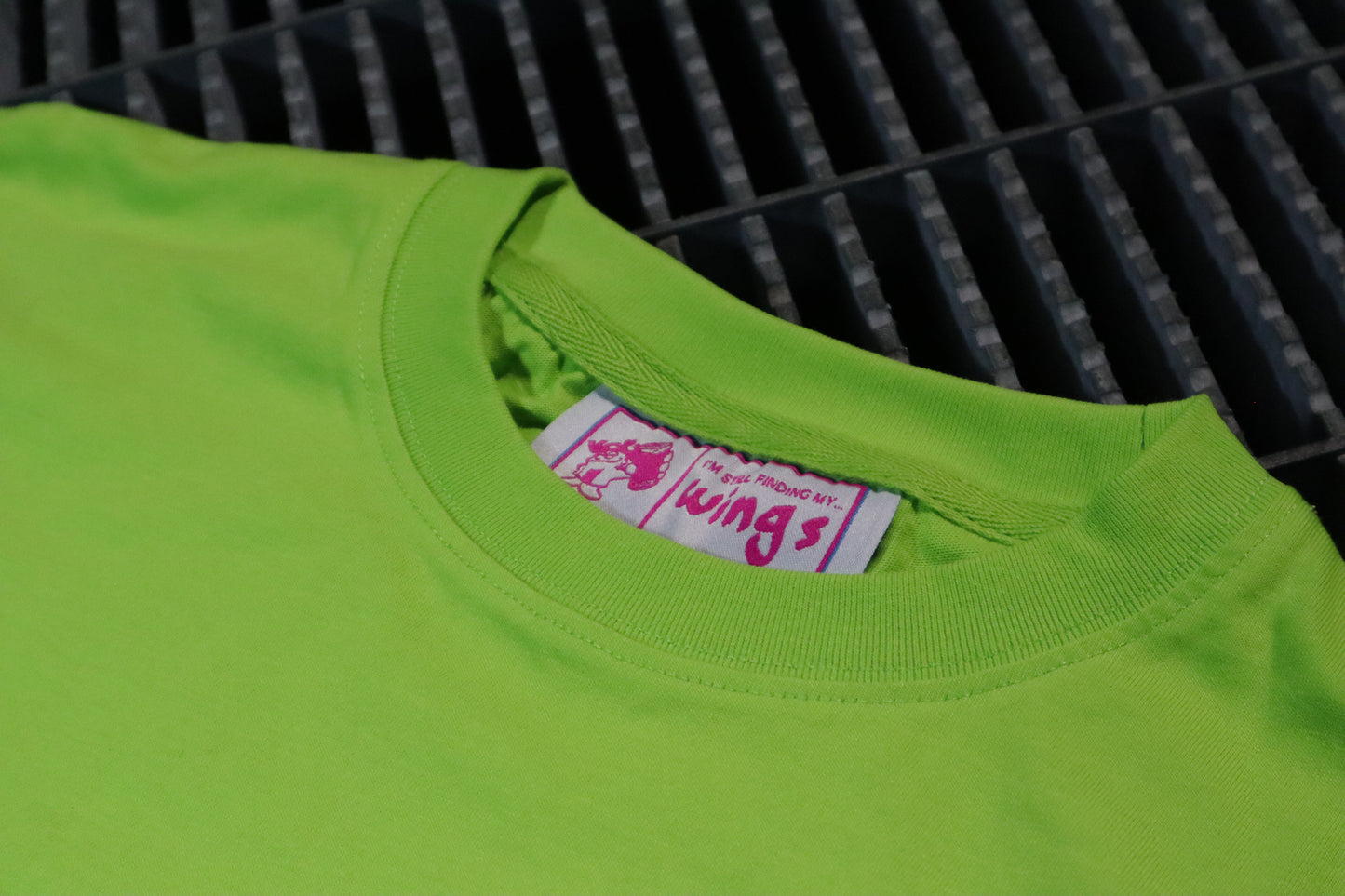 "BE HONEST" TEE SAFETY GREEN